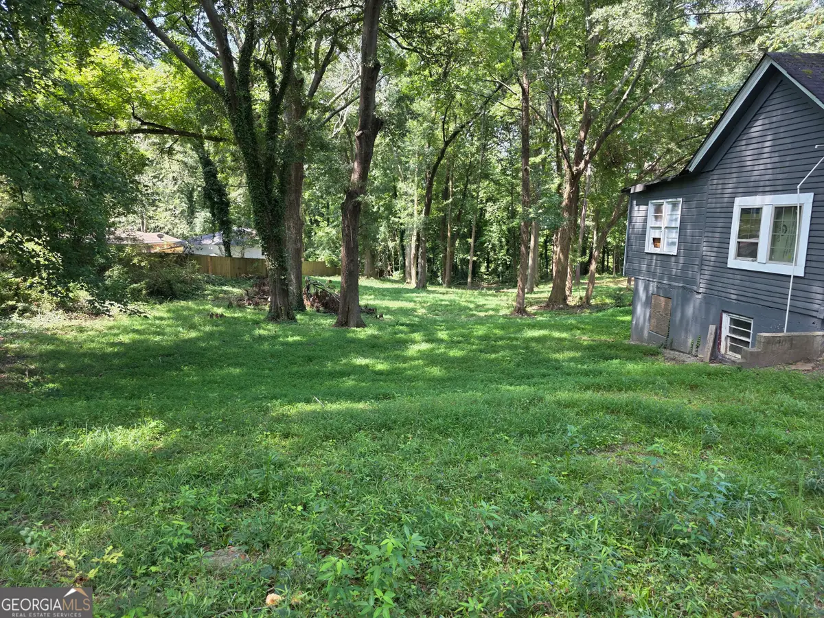 892 Ridge Avenue Nw, Atlanta, GA 30318 - Image #1