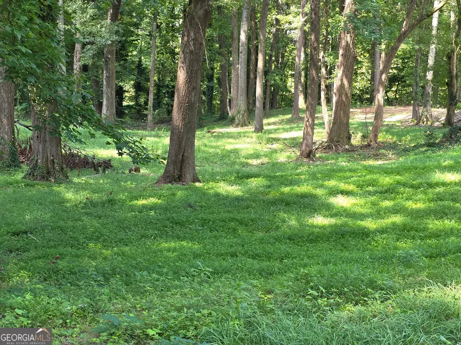 892 Ridge Avenue Nw, Atlanta, GA 30318 - Image #2