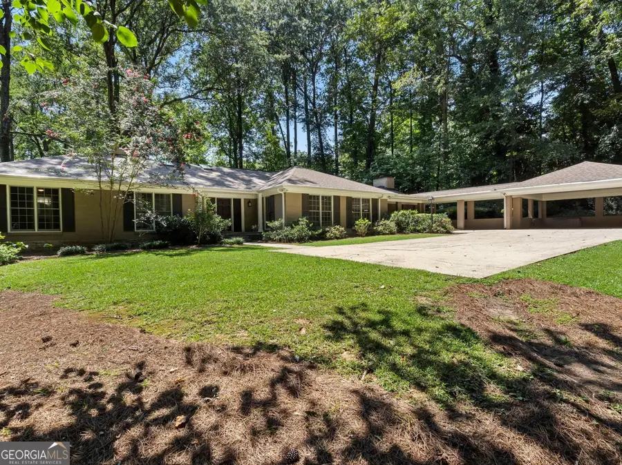 1190 West Wesley Road Nw, Atlanta, GA 30327 - Image #2