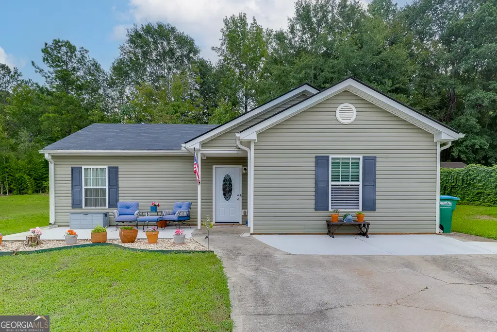 31 Coles Court Drive, Commerce, GA 30529 - Image #1