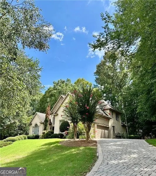 1032 Laurel Grove Court, Suwanee, GA 30024 - Image #2