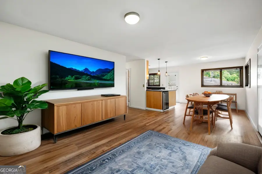 1146 Palafox Drive, Atlanta, GA 30324 - Image #2