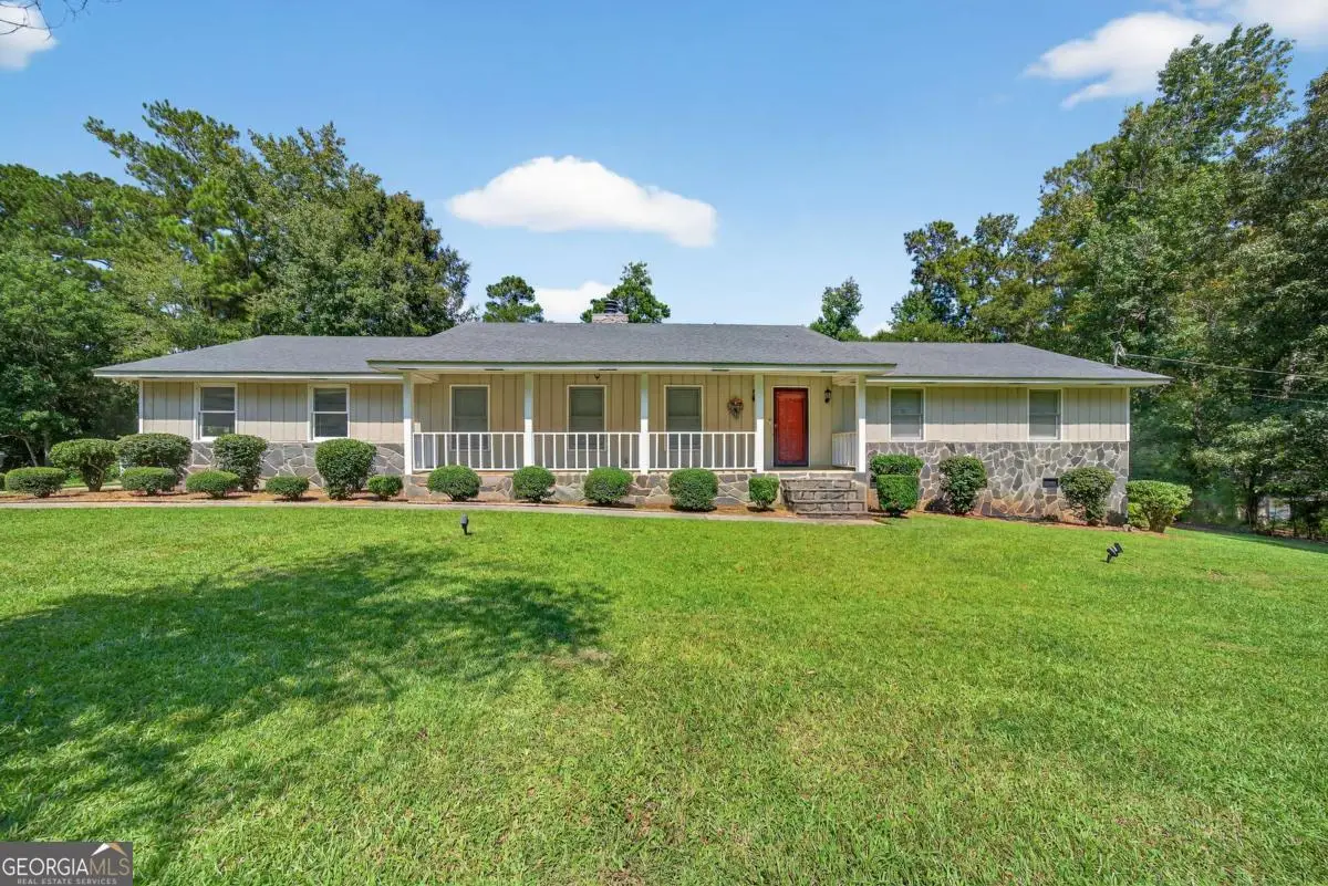 3674 Sussex Drive Ne, Milledgeville, GA 31061 - Image #1