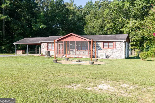 8203 Blacks Bluff Road Sw, Cave Spring, GA 30124