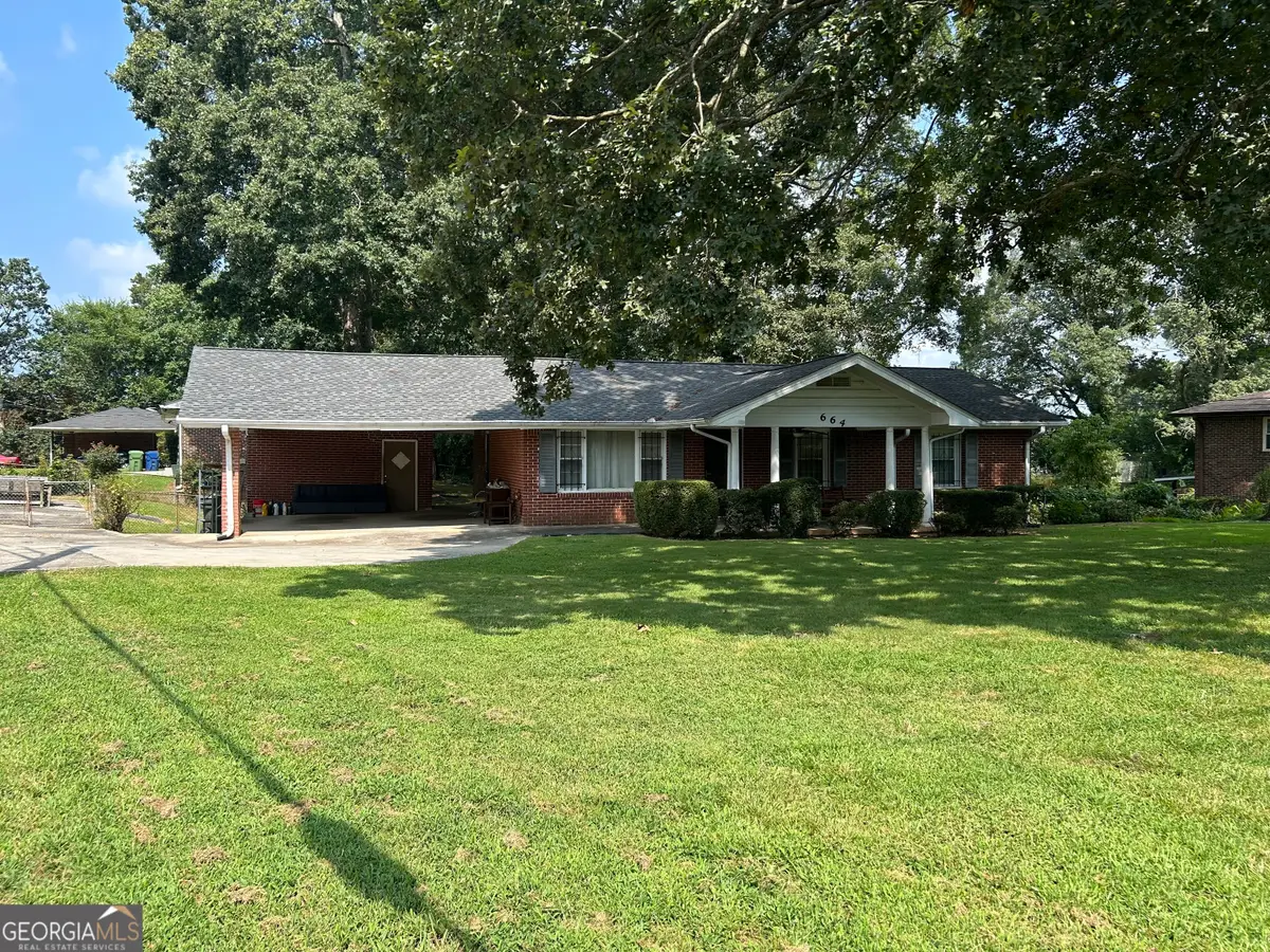 664 Bolton Road Nw, Atlanta, GA 30331 - Image #1