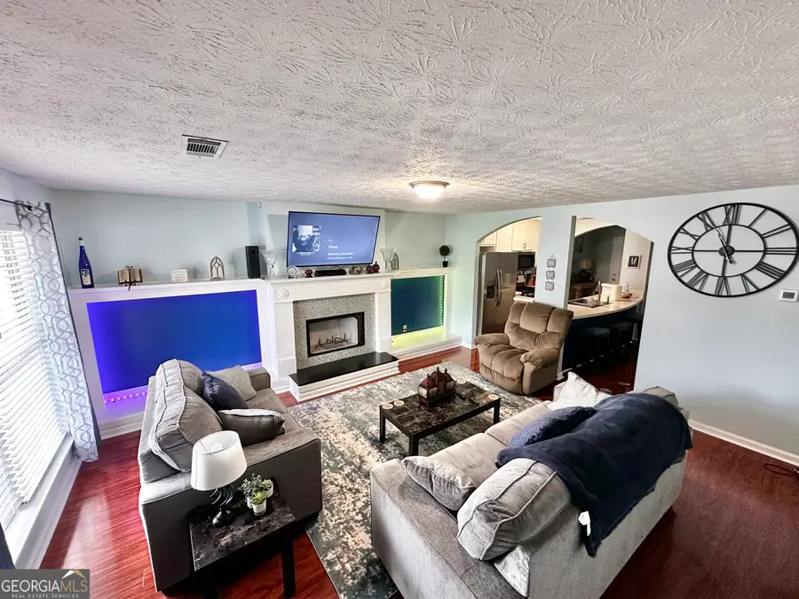 3353 Medina Drive, Jonesboro, GA 30236 - Image #2