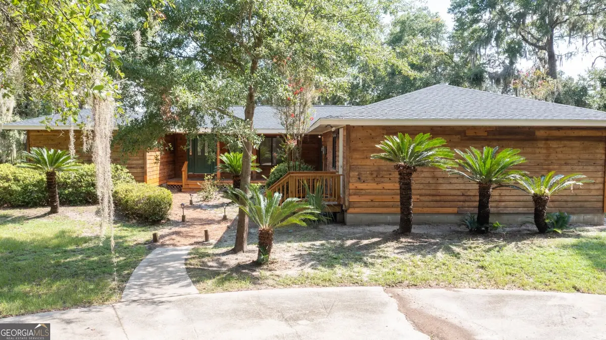 1924 Cedar Court, Waverly, GA 31565 - Image #1