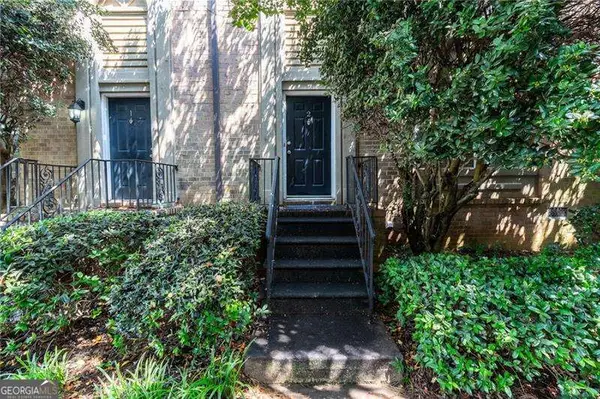 6980 Roswell Road #O2, Atlanta, GA 30328