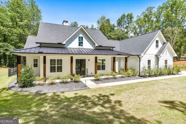 877 Arnold Mill Road, Woodstock, GA 30188