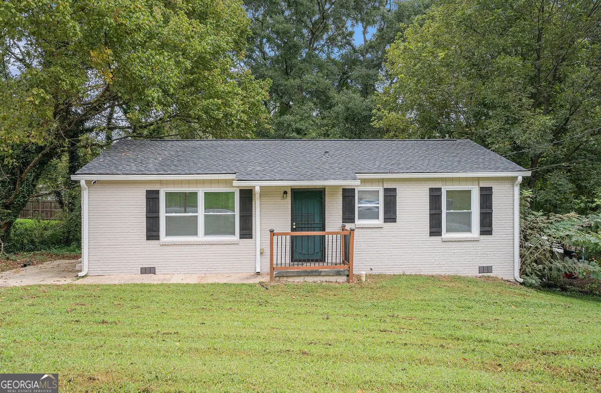938 Rebel Forest Drive Se, Atlanta, GA 30315 - Image #1