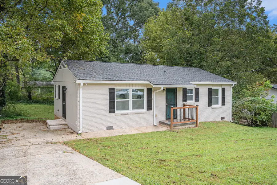 938 Rebel Forest Drive Se, Atlanta, GA 30315 - Image #2