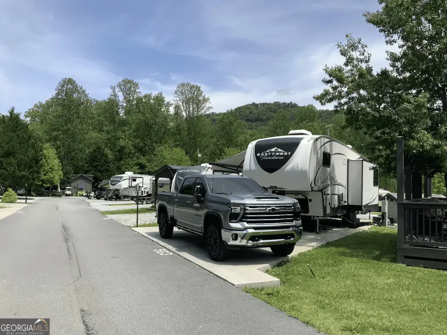 563 River Vista Drive, Dillard, GA 30537 - Image #3