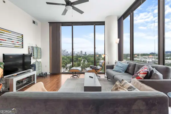 270 17th Street Nw #1413, Atlanta, GA 30363