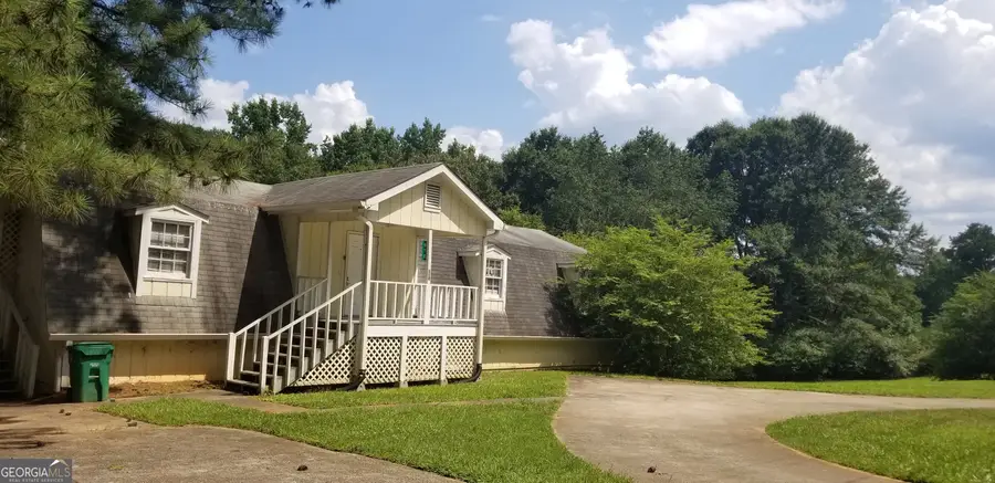 610 Martin Road, Stone Mountain, GA 30088 - Image #2