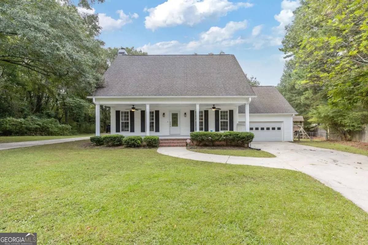 229 Covington Street, Loganville, GA 30052 - #1