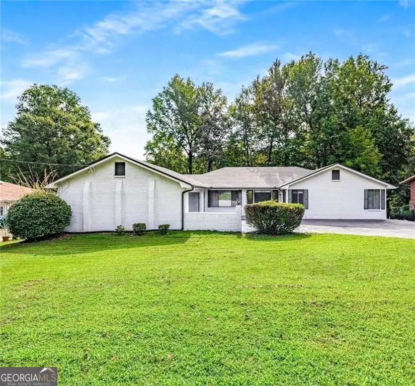 234 Shadow Lake Drive Sw, Lilburn, GA 30047 - Image #1