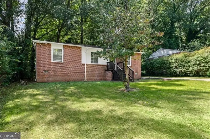 305 Banberry Drive Se, Atlanta, GA 30315 - Image #3