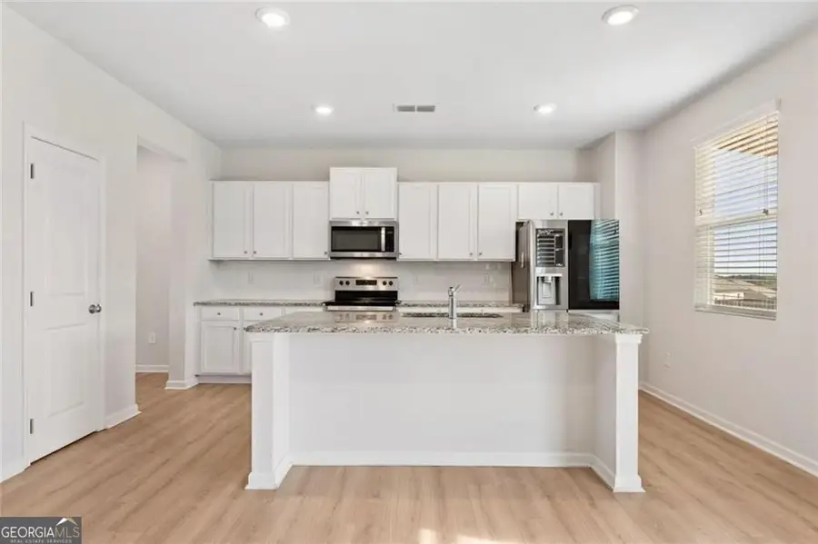 118 Summit Pointe Drive, Dallas, GA 30132 - Image #2