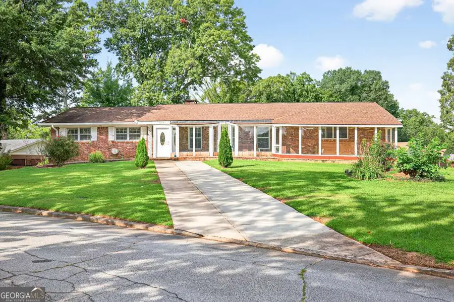 3724 Chavers Place, Stone Mountain, GA 30083 - Image #2