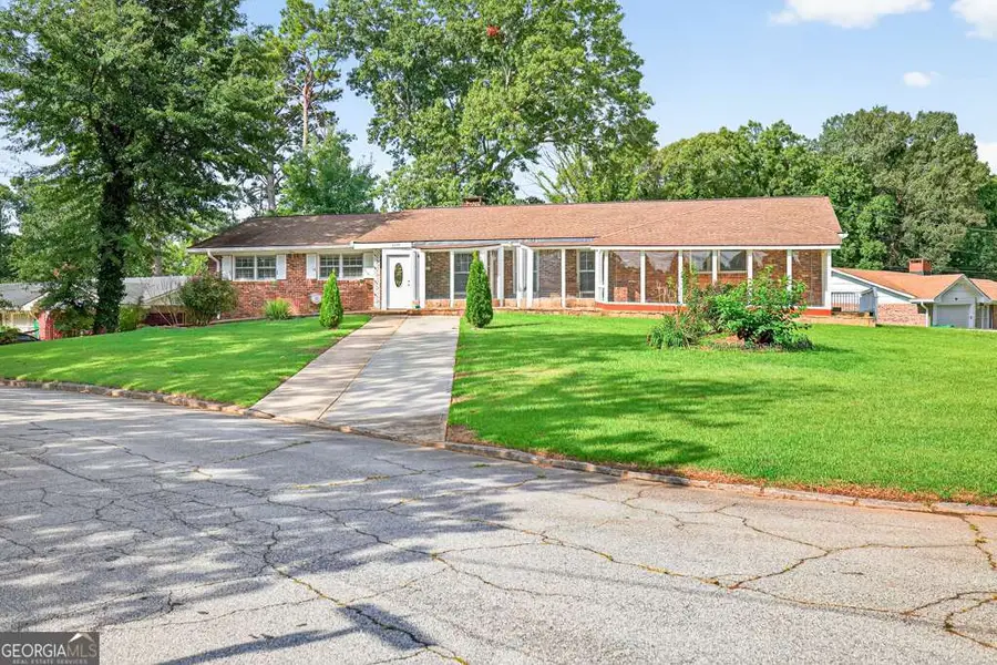 3724 Chavers Place, Stone Mountain, GA 30083 - Image #3