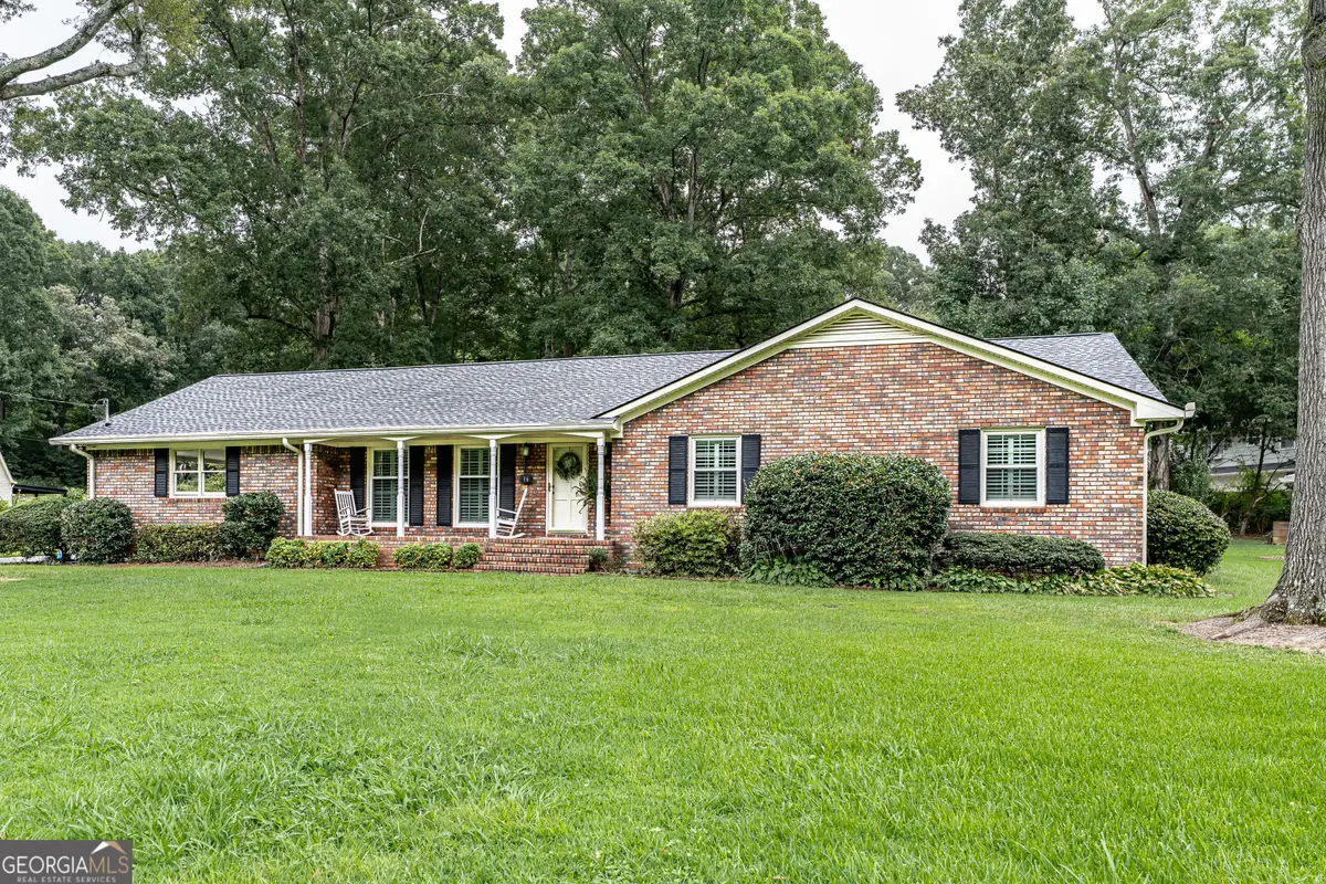 16 Cinnamon Lane Ne, Rome, GA 30161 - Image #1