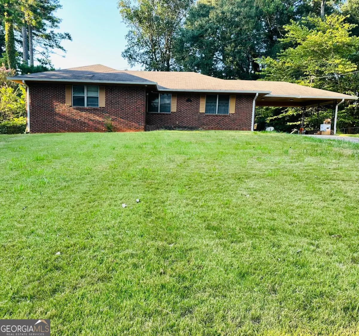 3311 Spreading Oak Drive Sw, Atlanta, GA 30311 - Image #1