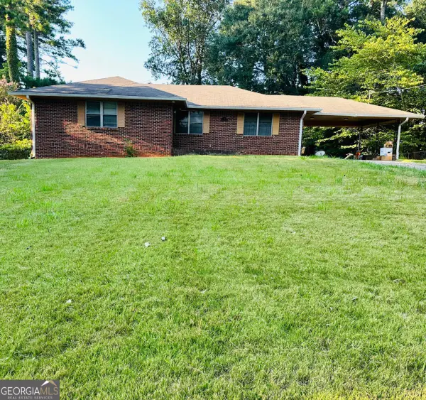 3311 Spreading Oak Drive Sw, Atlanta, GA 30311