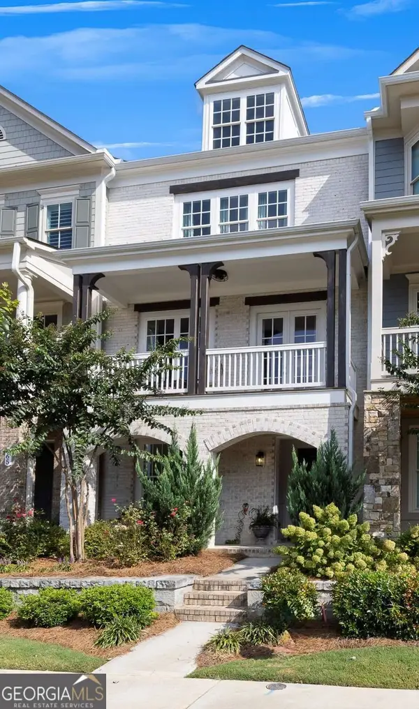 967 S On Main Drive, Woodstock, GA 30188