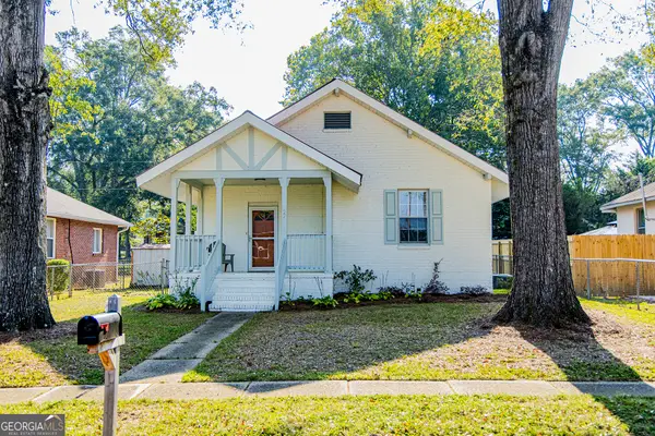 27 Oak Street Ne, Rome, GA 30161