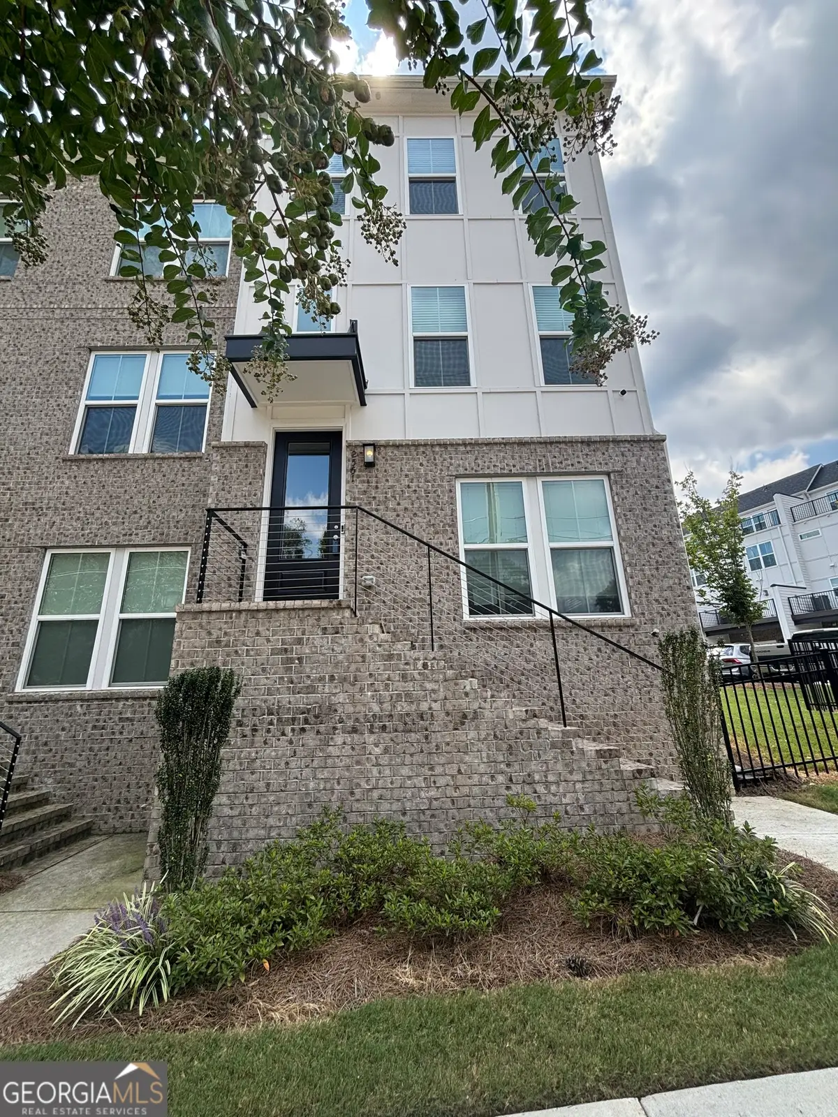2551 Astaire Court Nw, Atlanta, GA 30318 - Image #1
