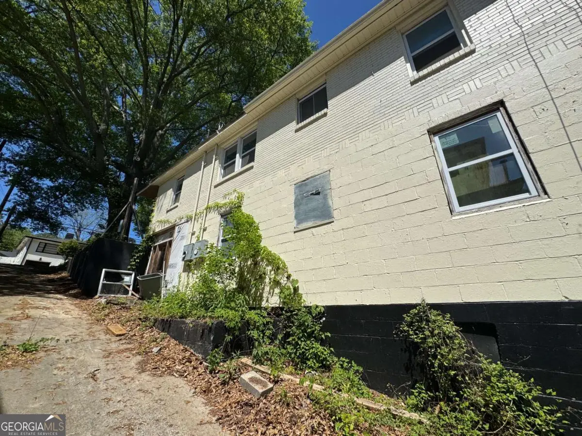 169 Burbank Drive Nw, Atlanta, GA 30314 - Image #1