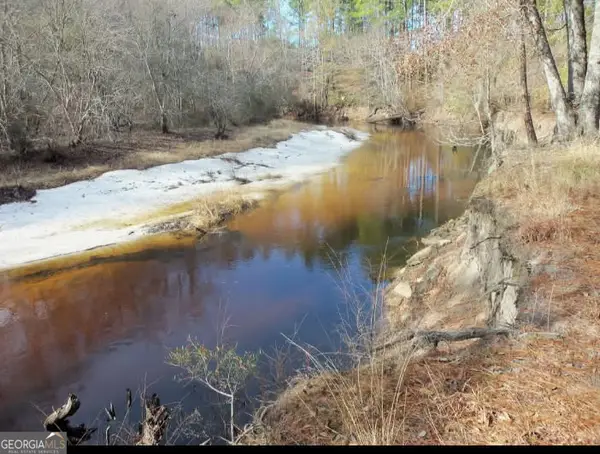 1200 Riverside Drive, Claxton, GA 30417