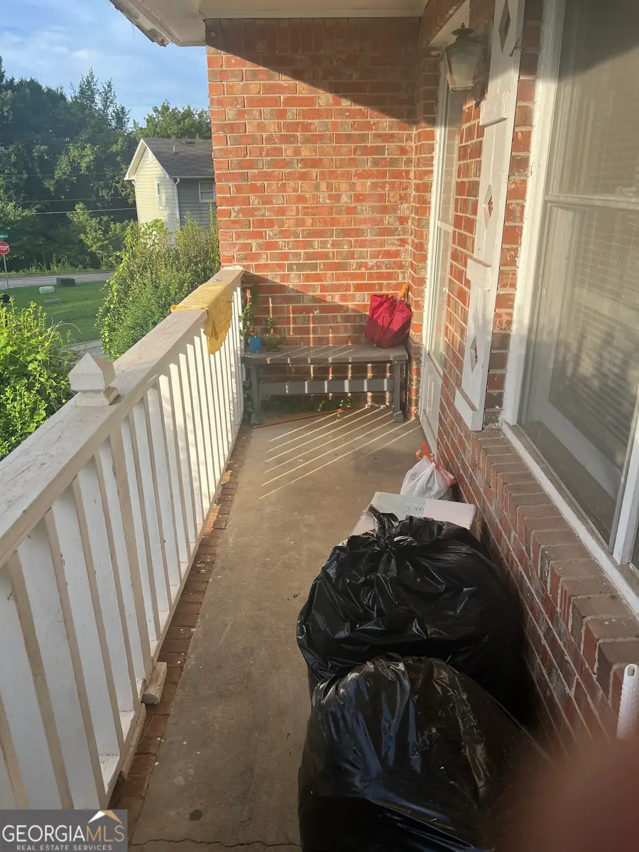 4917 Autumn Circle, Stone Mountain, GA 30088 - Image #2