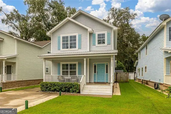 123 Maple Street, St. Simons, GA 31522