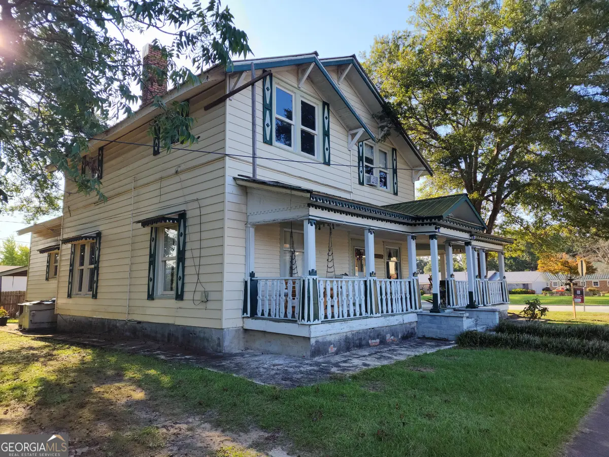 5710 Vickery Street, Lavonia, GA 30553 - #1