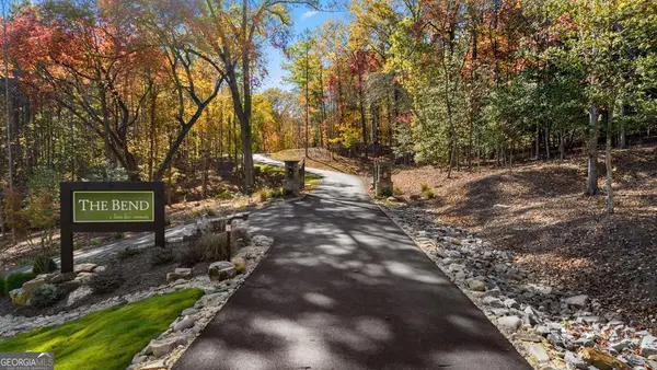 51 River Rock Lane, Blue Ridge, GA 30513