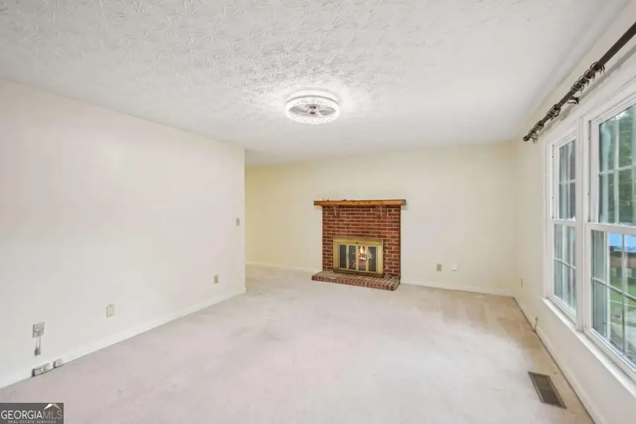 187 Timber Creek Lane Sw, Marietta, GA 30060 - Image #3