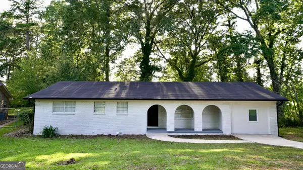 868 Maxey Hill Court, Stone Mountain, GA 30083