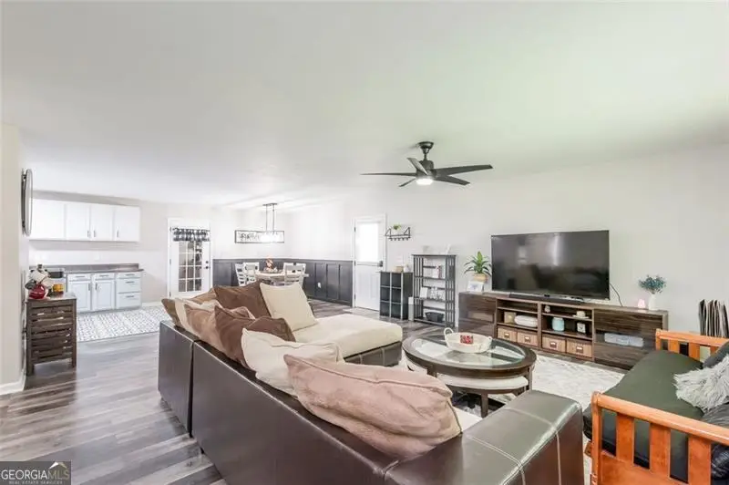 608 Wayside Road Ne, Rome, GA 30161 - Image #3