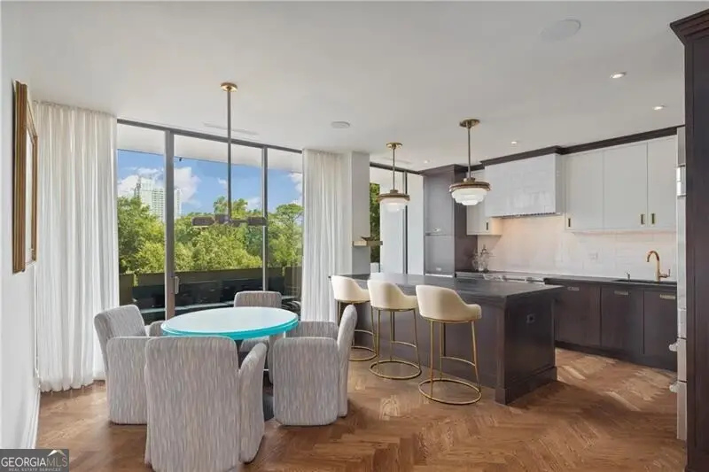 2575 Peachtree Road Ne #9-G, Atlanta, GA 30305 - Image #3