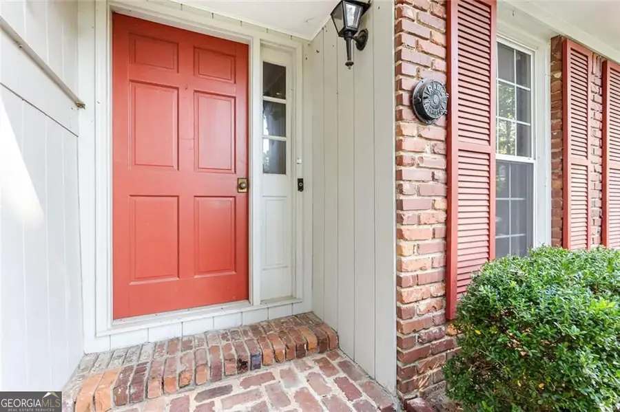 4201 Fairgreen Terrace Ne, Marietta, GA 30068 - Image #3