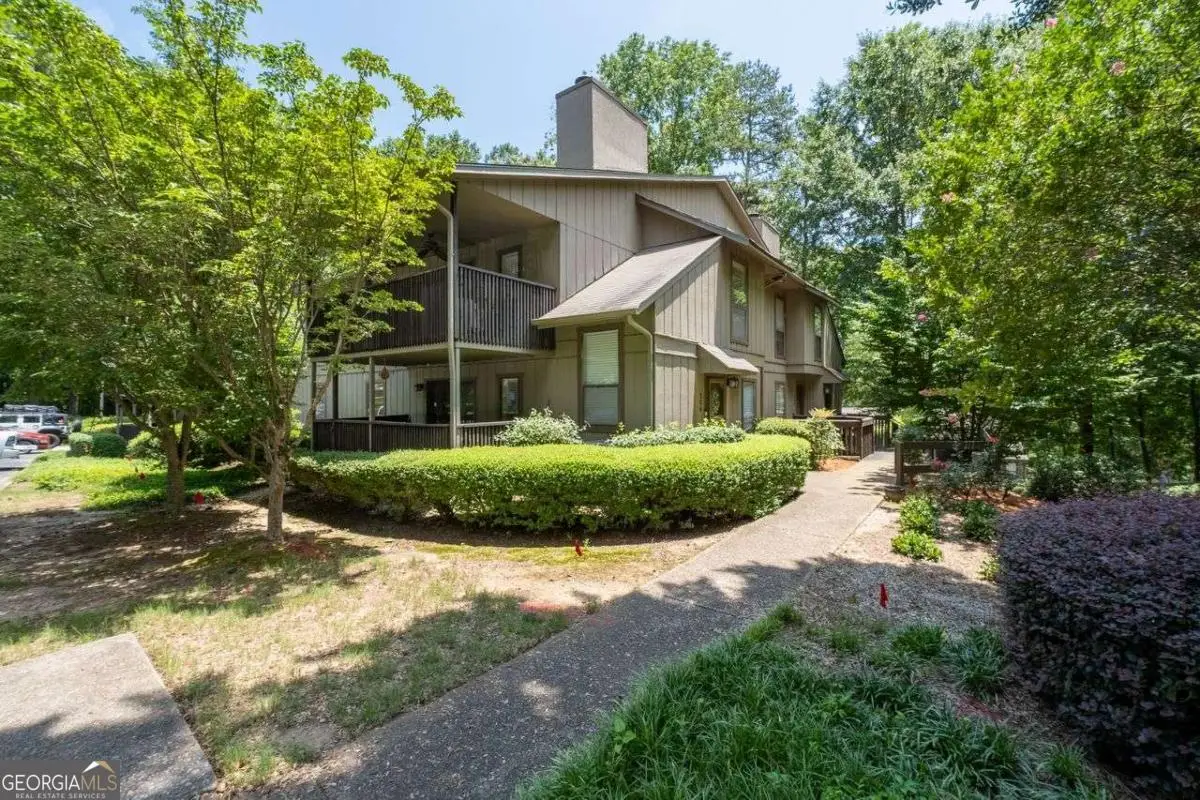 308 Cumberland Court Se, Smyrna, GA 30080 - Image #1