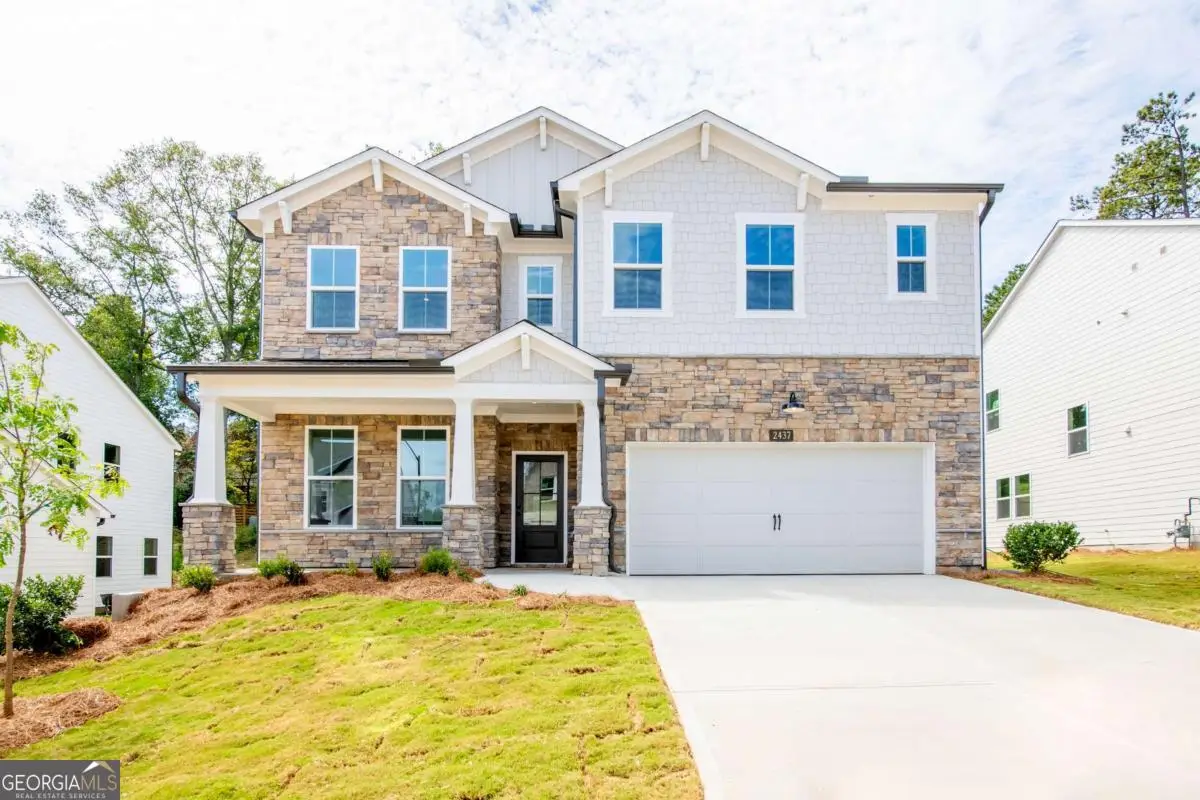 742 Crossroad Court Sw, Powder Springs, GA 30127 - Image #1