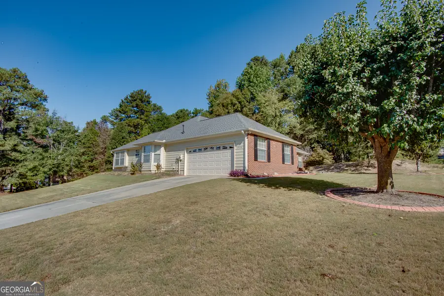 1736 Mossy Rock Cove, Lithonia, GA 30058 - Image #2