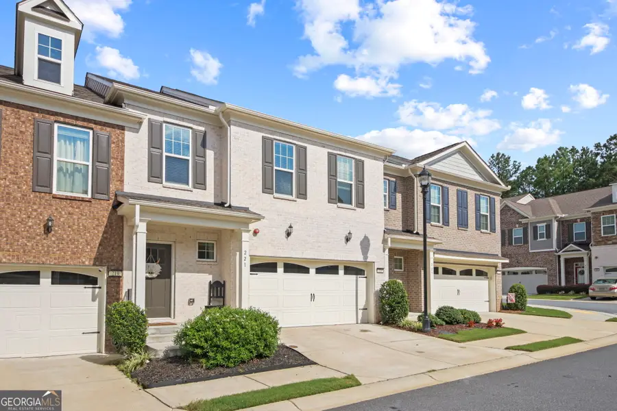 221 Ellis Lane, Woodstock, GA 30189 - Image #2