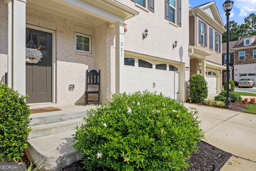 221 Ellis Lane, Woodstock, GA 30189 - Image #3