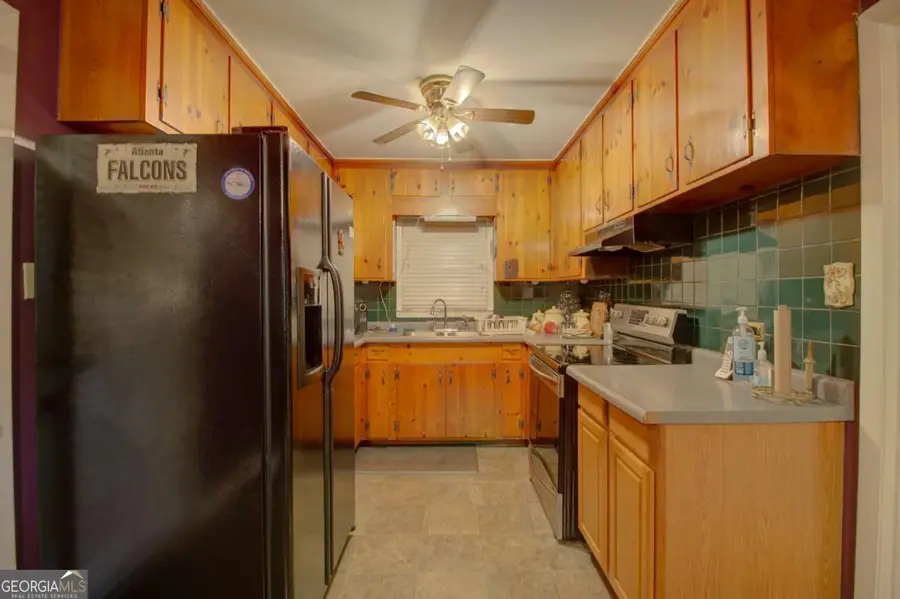 281 Springdale Drive, Winder, GA 30680 - Image #3