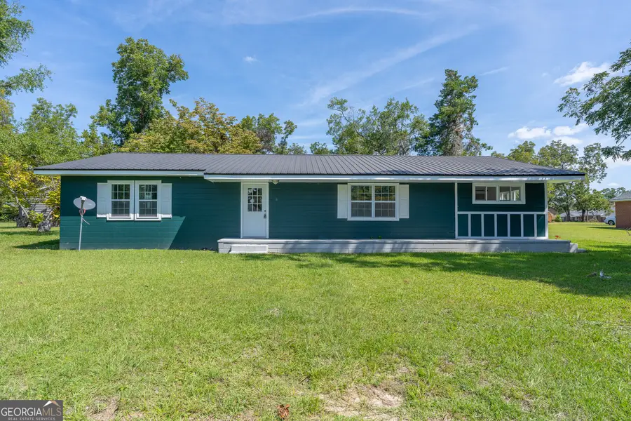 210 W Graham Street, McRae Helena, GA 31055 - Image #2