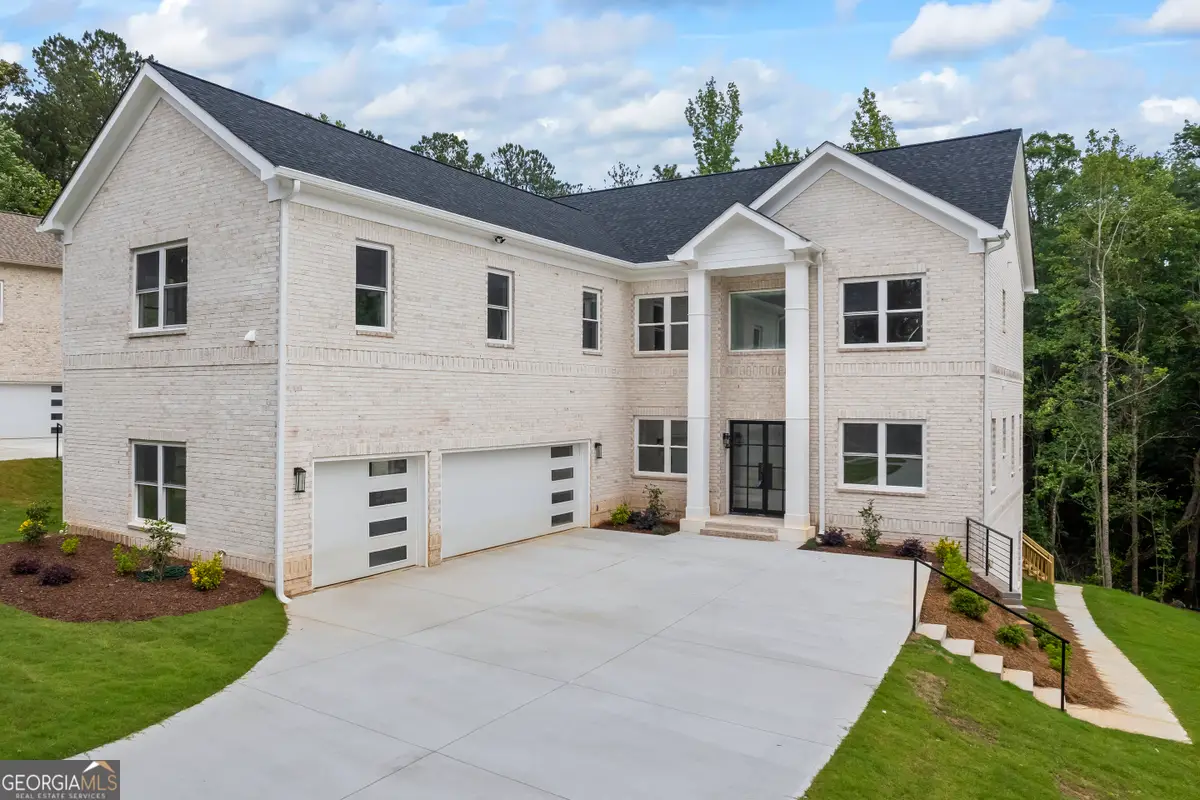 4267 Matisse Lane, Fairburn, GA 30213 - Image #1