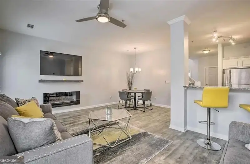 7129 Biltmore Way, Lithonia, GA 30058 - Image #3